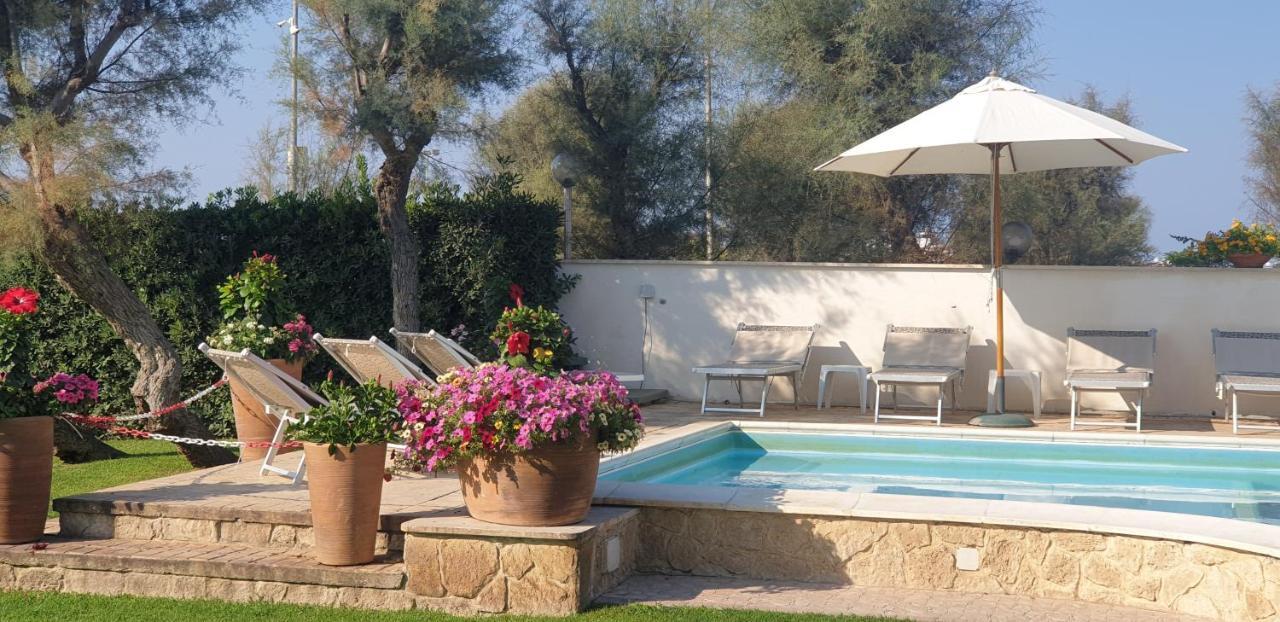 Hotel Corallo Fregenae Bagian luar foto
