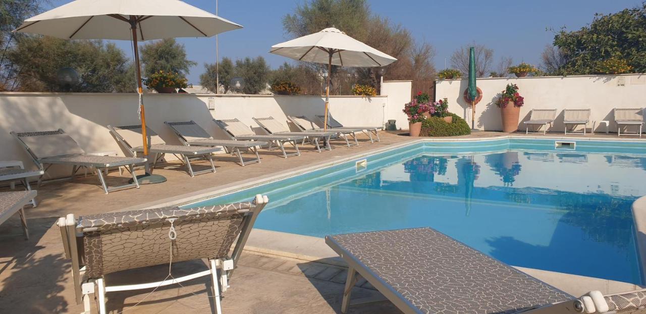 Hotel Corallo Fregenae Bagian luar foto